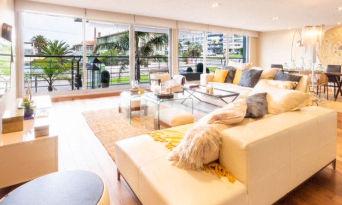 Buceo Apartment | Luxury Apartment in Rambla Puerto del Buceo