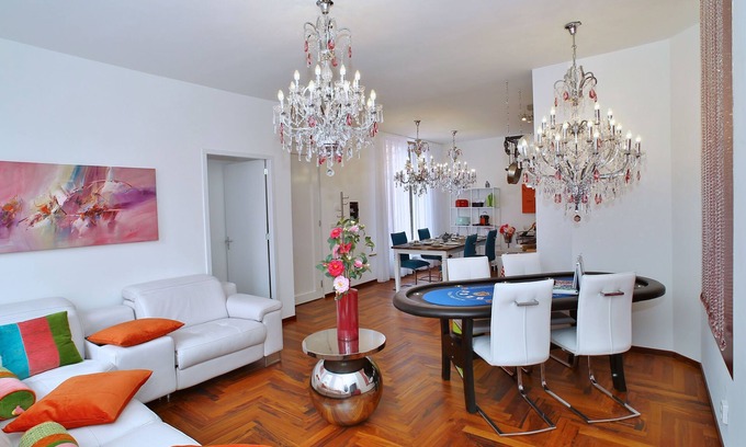 Delft Apartment | Luxury Apartments Delft Queens Residence