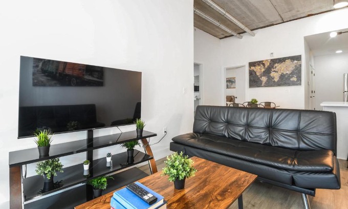 Elizabeth Apartment | Luxury Apartments - Newark Int Airport - Evonify Stays