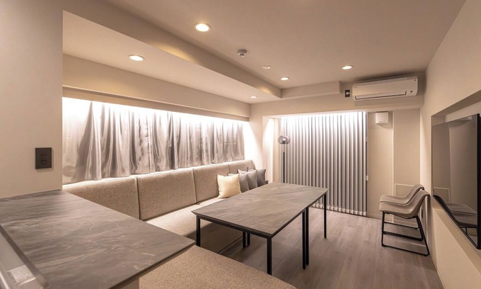 Kita Apartment | Luxury apt in prime location 65 2BR up to 8 Pax/Osaka Ōsaka