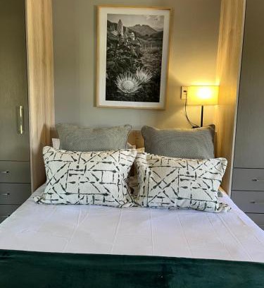 Stellenbosch Central Apartment | Luxury at The Den