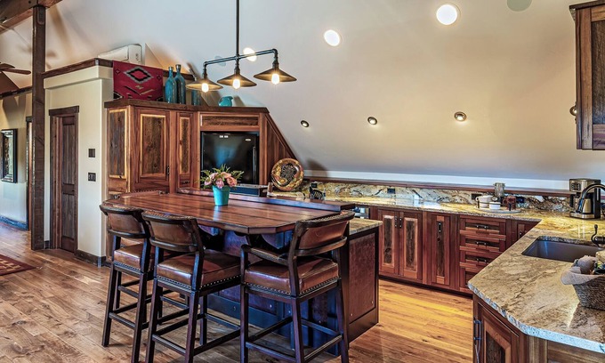 Durango - Purgatory House | Luxury Barn on Historic Ranch