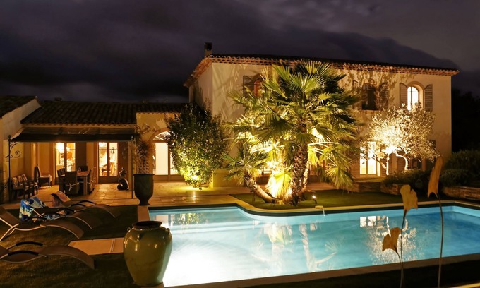 Plan-de-la-Tour House | Luxury bastide with pool and gardens, walking distance to restaurants and shops