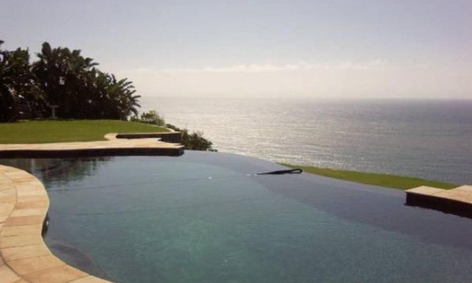 Athlone Apartment | Luxury Beach Apartments