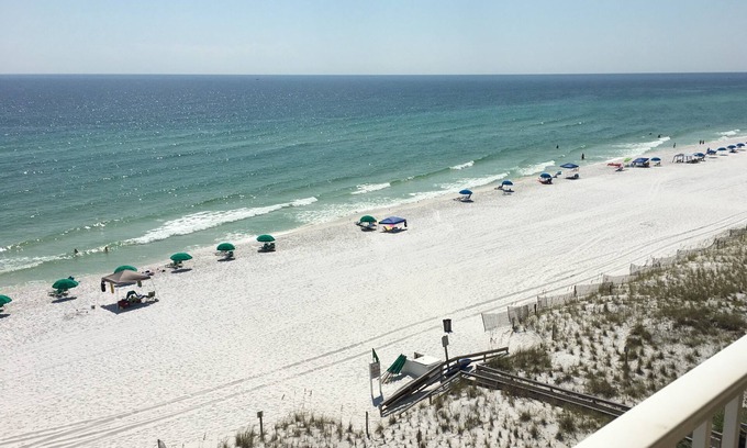 Fort Walton Beach Condo | Luxury Beachfront Penthouse Condo - 3BD/2BA Sleeps 8 Adults.