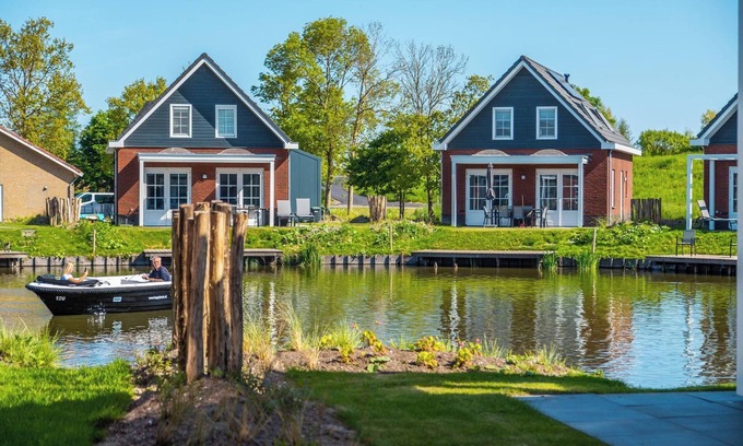 Medemblik House | Luxury bungalow with 3 bedrooms