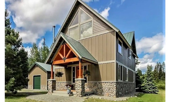 Cle Elum House | Luxury Cabin in Recreation Paradise! Close to everything: Nature, Food, Suncadia