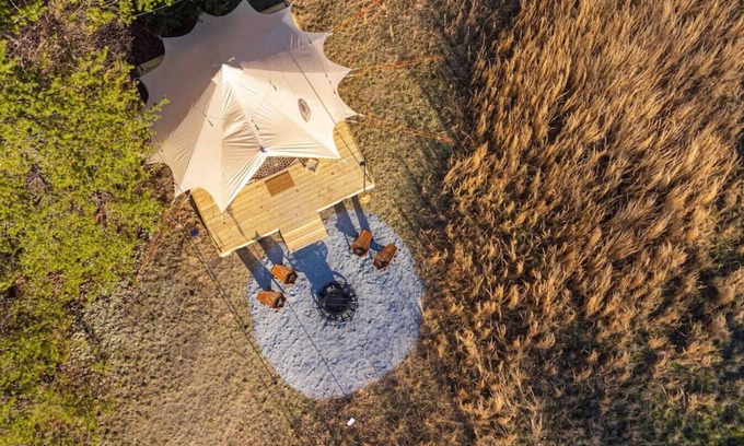 Great Cacapon RV Rental | Luxury Camping with King Bed - Clover Tent