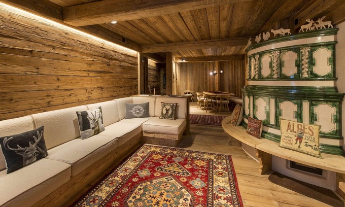 Cortina d'Ampezzo Ski Chalet | Luxury Chalet Alverà - Vivere La Tradizione