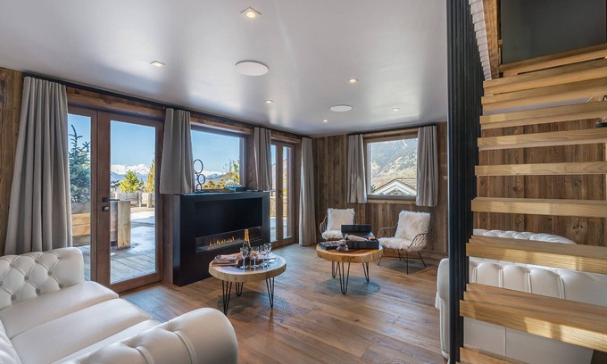Le Praz Ski Chalet | Luxury Chalet in Courchevel with Pool & Leisure Area, Sleeps 8