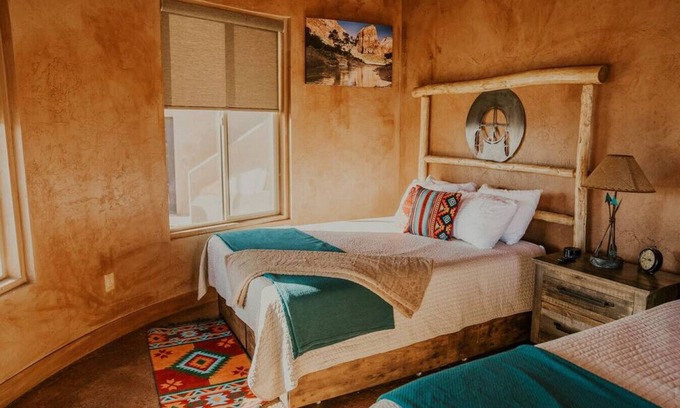Virgin RV Rental | Luxury Cliff Dwelling Perfect For Families W/2 QB