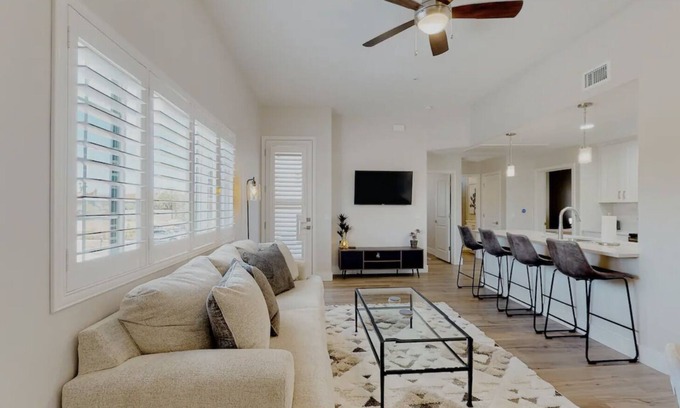 Tucson Condo | Luxury Condo 2BR Best Location!