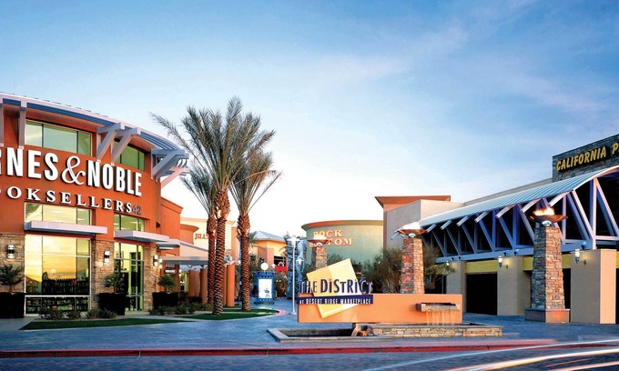 Desert View Village Condo | Luxury Condo Desert Ridge Area. 15 min to Phx Open Golf. 25 min to Super Bowl.