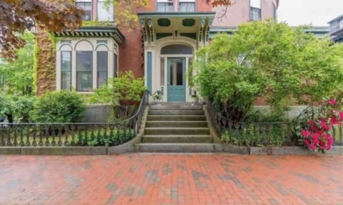 Portland Apartment | Luxury Condo Downtown Portland Old Port