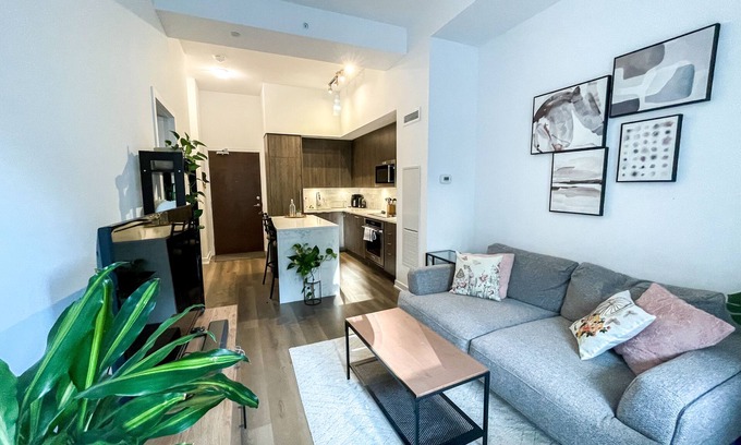 Fort York Condo | Luxury condo in the heart of Toronto