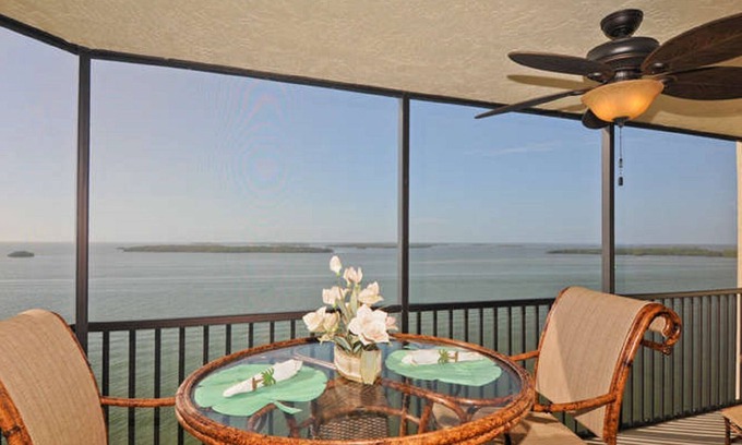 Punta Rassa Condo | Luxury Condo Sanibel Harbor Tower #915