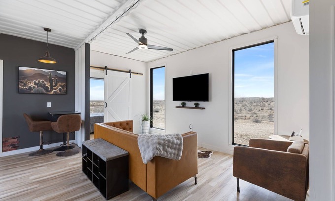 Alpine House | Luxury Container Home near Big Bend National Park