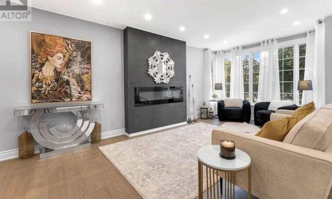 Eringate House | Luxury cottag like home with 5 bedrooms