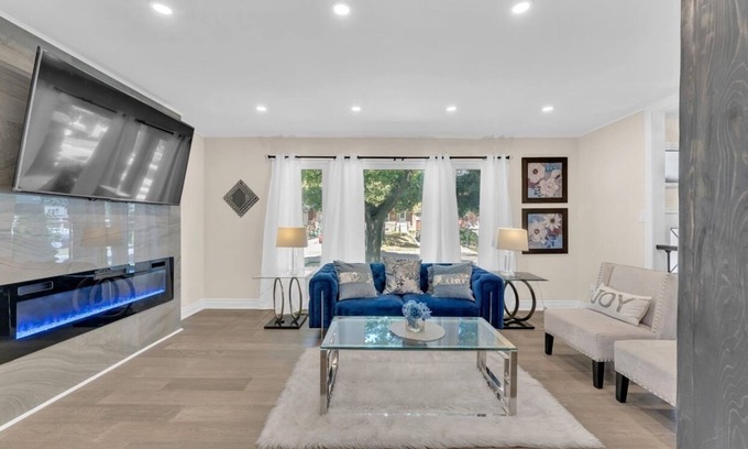 Richview House | Luxury cottage like home with 6 bedrooms