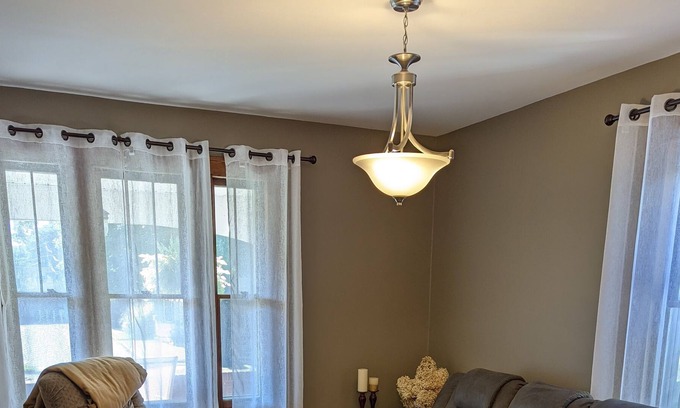 Coshocton Apartment | Luxury craftsman house in town center