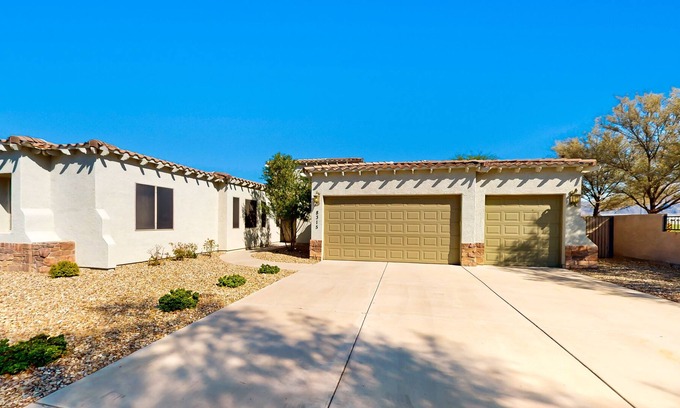 South Mountain House | Luxury desert retreat with a pool, cabana, grill, fireplace, & AC - dog-friendly