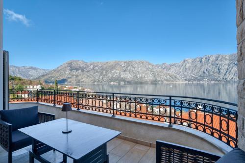 Prcanj Apartment | Luxury Design 2-Bedroom apartment by MN Property