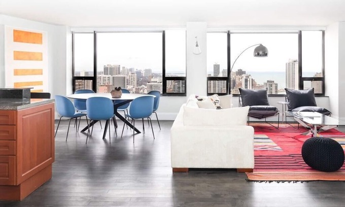 Rush and Division Apartment | Luxury Designer Penthouse North - Pool - Gold Coast