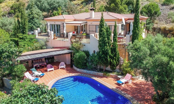 Moclinejo Villa | Luxury detached villa with pool and stunning sea views (30 min from Malaga)