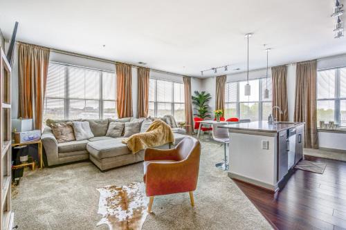 Gaithersburg Apartment | Luxury Downtown Crown Apartment