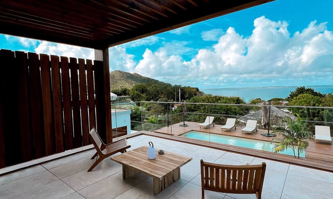 Anse Marcel Apartment | Luxury duplex with private jacuzzi and sea view in Saint-Martin