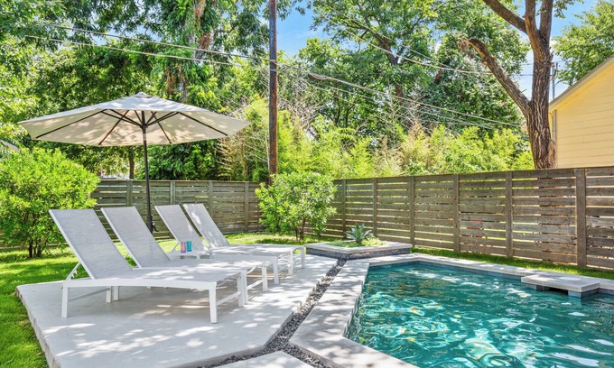 Holly House | Luxury East Austin near Downtown w/Heated POOL