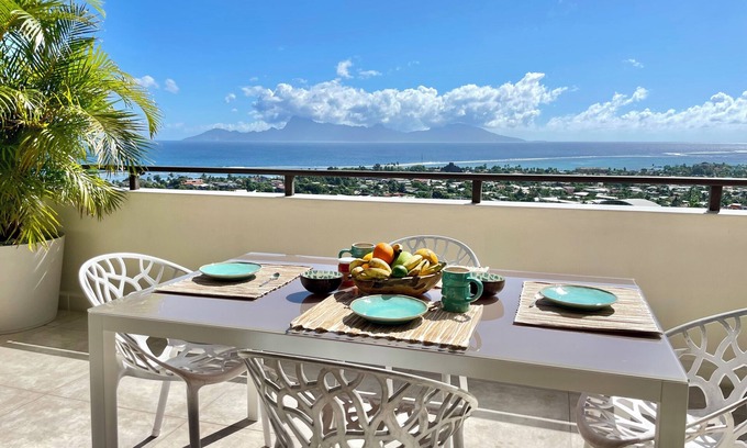 Punaauia Condo | Luxury Eden & SPA - private jacuzzi - Sunset lagoon view - pool - Wifi