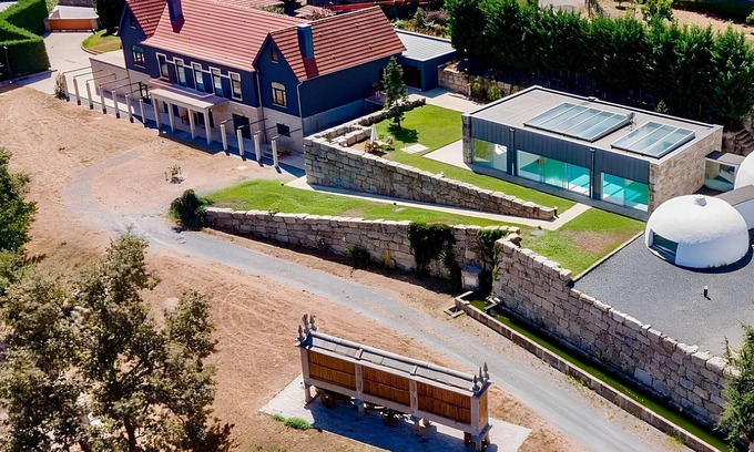 Viseu Other | Luxury Farmhouse in Douro