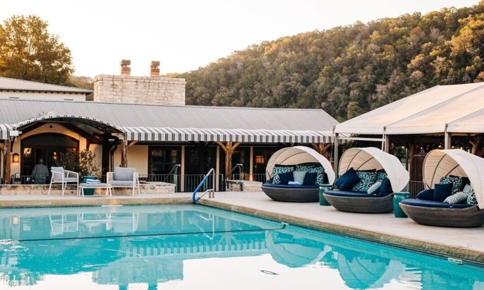 Lower Basin Lake Travis House | Luxury Garden Room, Lake Austin Spa Resort, All-inclusive, Spa, Watersports