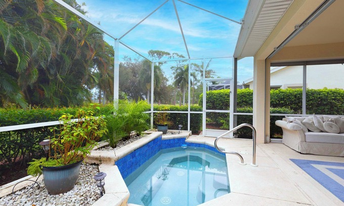 Westminster Condo | Luxury Gated Condo w/Private Spa & Resort-Style Amenities Near Airport