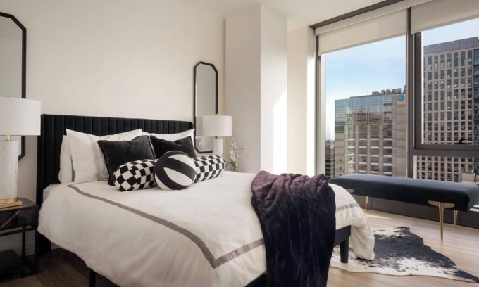 Downtown Oakland Apartment | Luxury Highrise Condo Near SF. Coworking, Gym, Spa, Pool