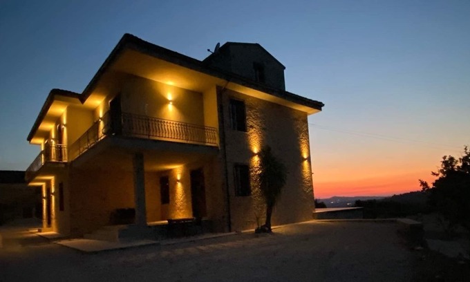 Petritoli Apartment | Luxury holiday apartments in a unique location!