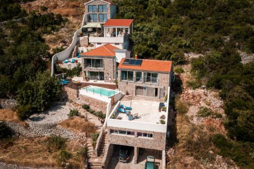 Klinci Villa | Luxury Holidays & Events - Villa Diva - Montenegro