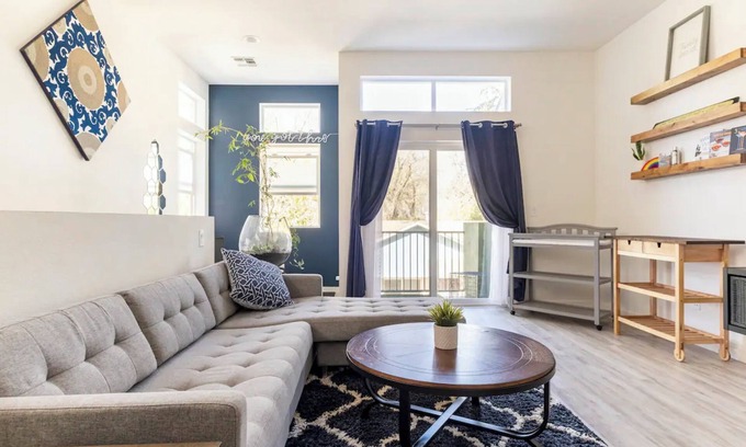 Sacramento House | Luxury Home Downtown Sac