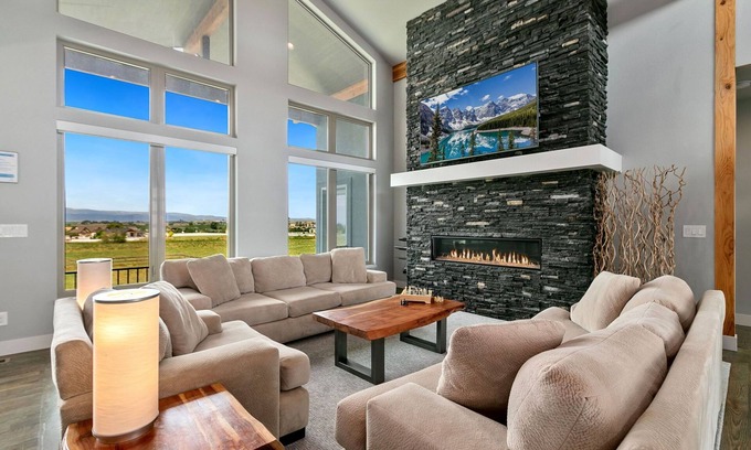 Galeton House | Luxury Home w/Spectacular Rocky Mtn Views!