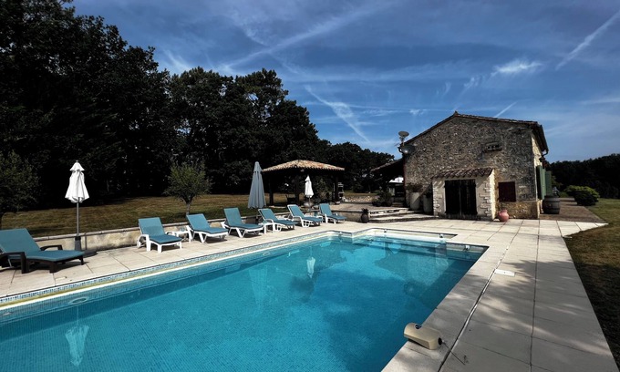 Rampieux House | Luxury House with private pool - stunning outdoor space with views