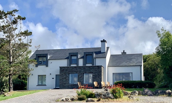 Renvyle House | Luxury in Connemara, on the grounds of the beautiful Renvyle House Hotel