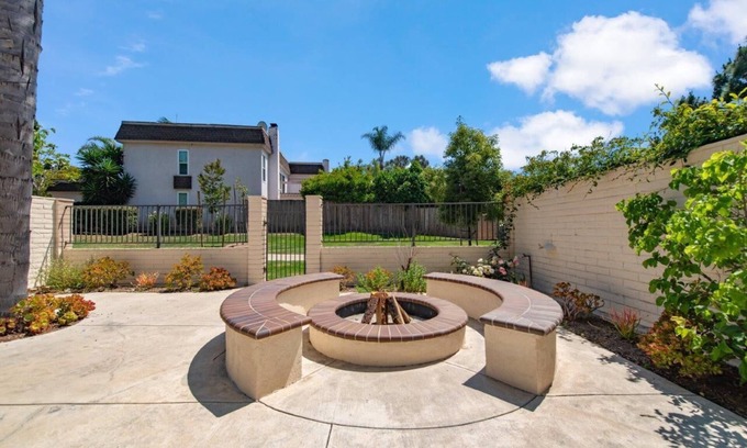 University Park House | Luxury Irvine Villa at University Park
