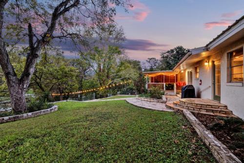 Seguin House | Luxury Lakefront Oasis with Boat Dock-Firepit