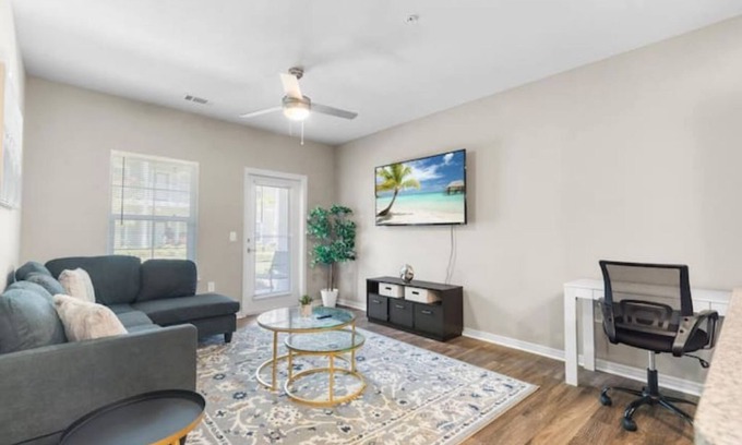 Melbourne Condo | Luxury Living: 1BR Condo w/Resort-Style Amenities