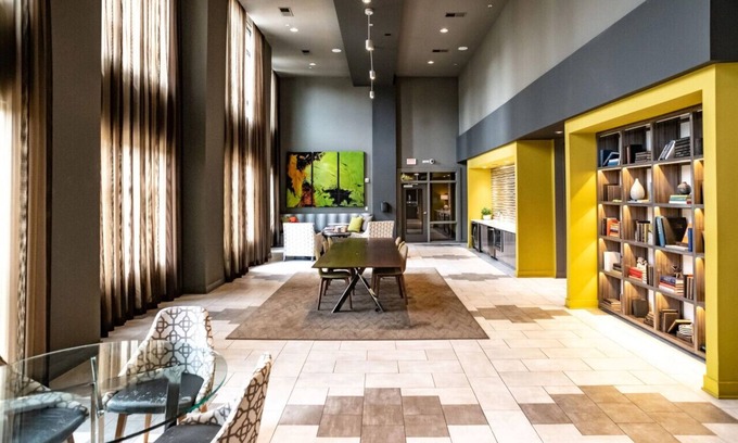 Forest Park Condo | ~ Luxury Living: 2BR near Downtown Spots! ~