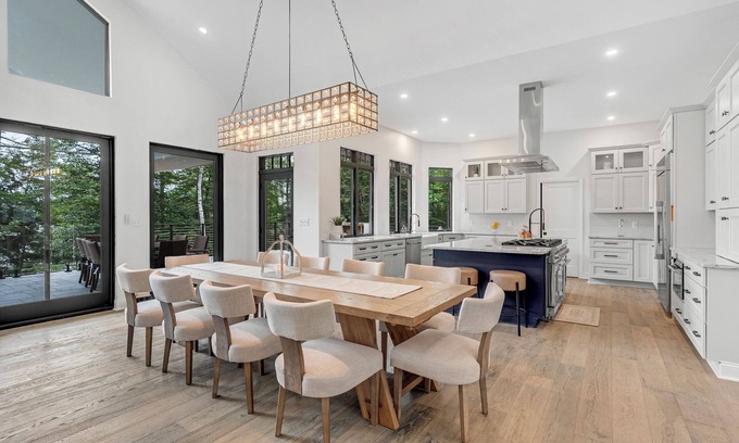 South Pond Shores House | Luxury living near Sunday River