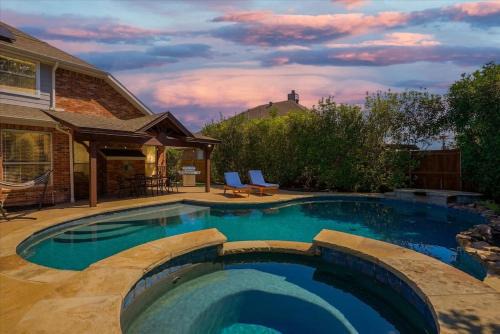 Rowlett House | Luxury Mansion Paradise - Cinema Room, Pool, Spa