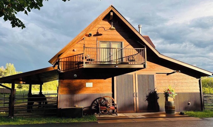Durango - Purgatory House | Luxury Meets Rustic Charm Stunning Barn Apartment on a Ranch