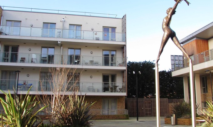 Maidenhead Apartment | Luxury Modern Maidenhead Apartment